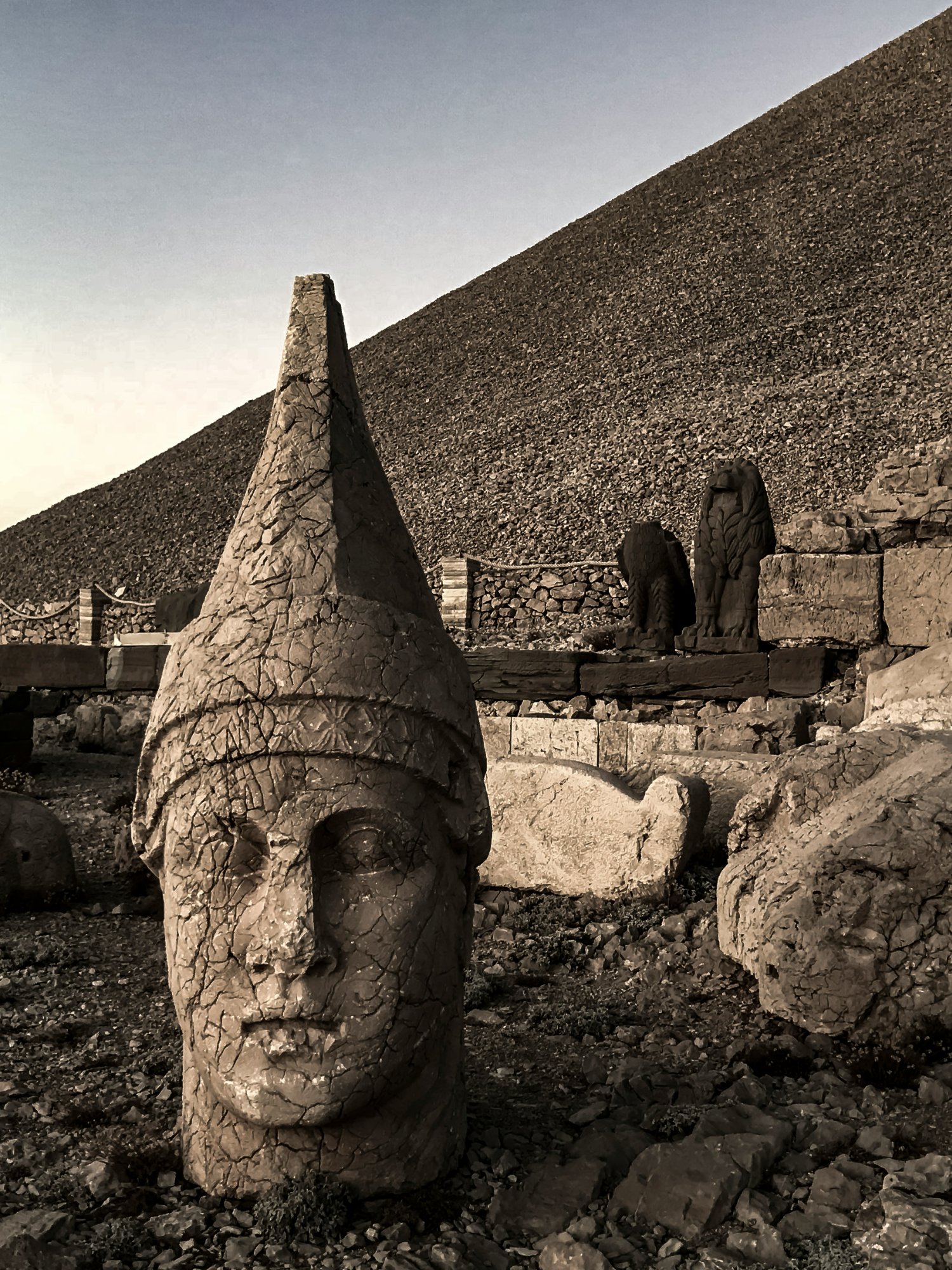 Ancient Mesopotamian stone head sculpture at Nemrut – gateway to the first dream interpreters